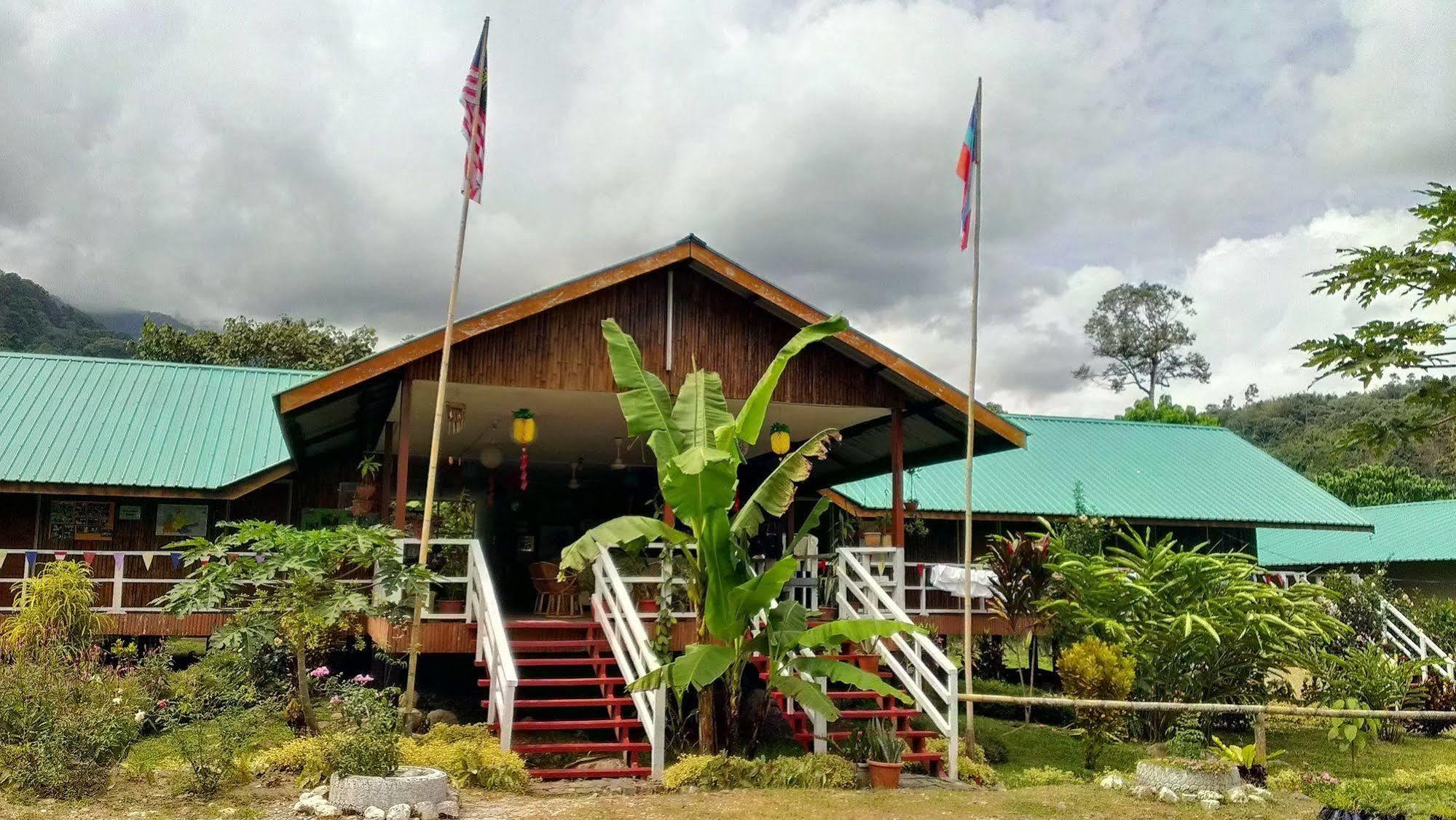 Kinabalu Poring Vacation Lodge Kampung Poring Exterior photo